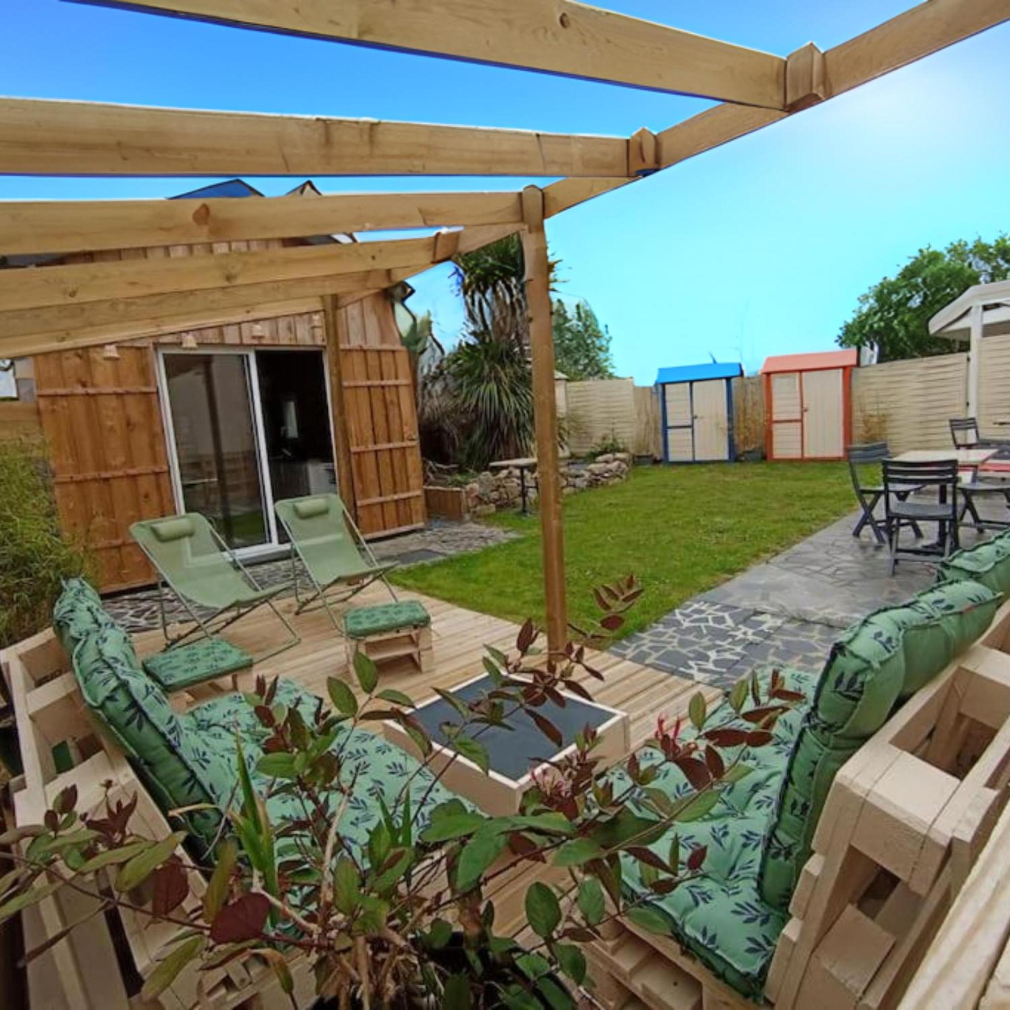 Dans Une Maison Familiale Avec Jardin A 800M De La Plage Bréville-sur-Mer 외부 사진